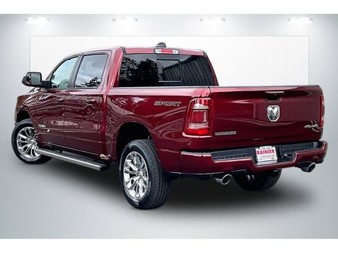 Used 2023 RAM 1500 Laramie AWD/4WD image 12