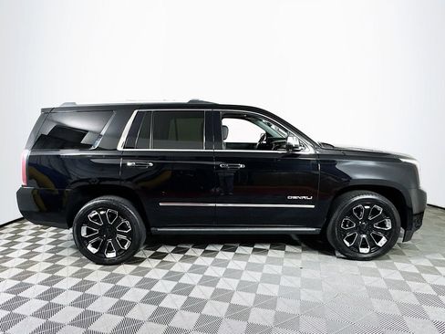 Used 2019 GMC Yukon Denali w/ Denali Ultimate Black Edition AWD/4WD image 30