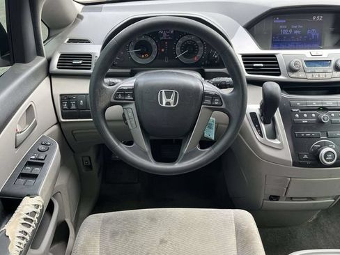 Used 2013 Honda Odyssey EX image 17