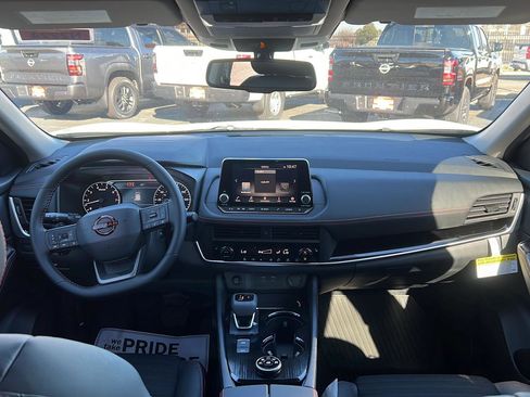 New 2026 Nissan Rogue SV w/ Rock Creek Premium Package image 15