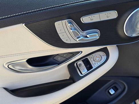 Used 2023 Mercedes-Benz C 300 Coupe image 19