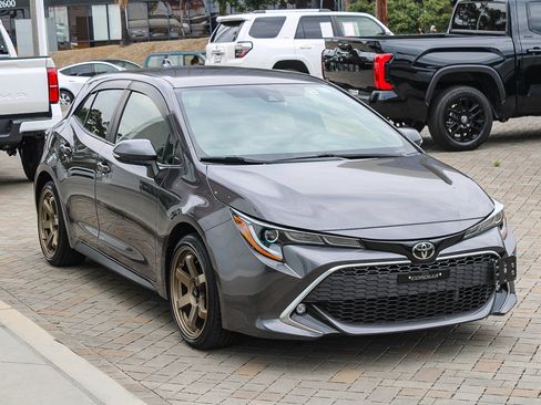 Used 2021 Toyota Corolla XSE w/ Blackout Package (TMS) FWD image 3
