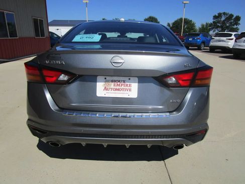 Used 2023 Nissan Altima 2.5 SL AWD/4WD image 8