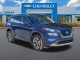 Used 2021 Nissan Rogue SV w/ Premium Package image 2