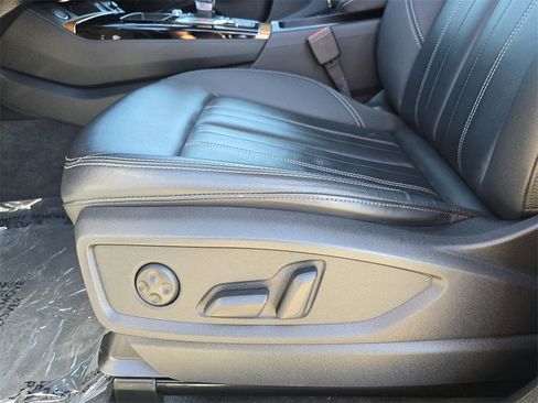 Used 2023 Audi Q5 2.0T Premium w/ Convenience Package image 21