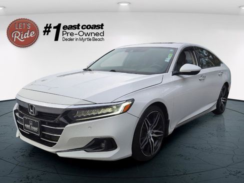 Certified 2021 Honda Accord Touring image 1