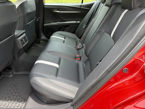 Used 2026 Toyota Camry SE w/ Multimedia Upgrade Package FWD image 20