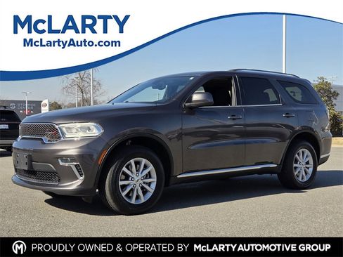 Used 2021 Dodge Durango SXT image 1