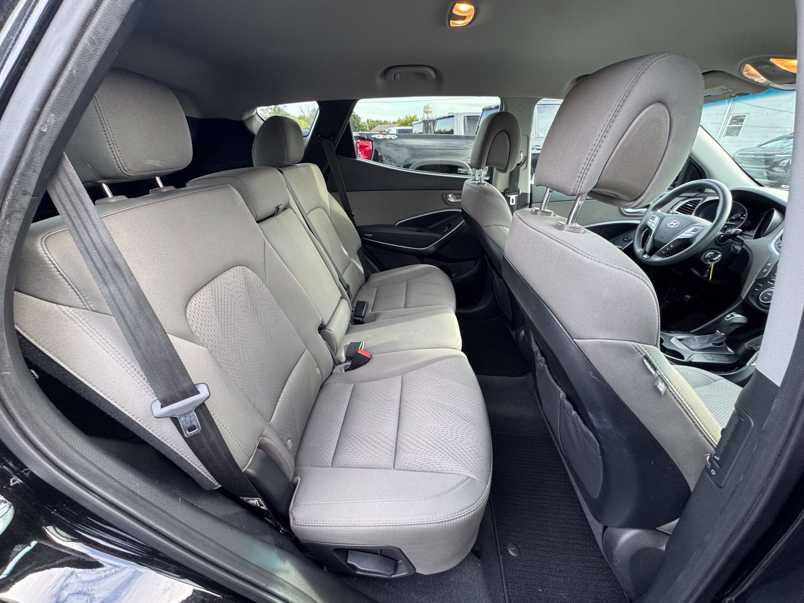 Used 2017 Hyundai Santa Fe Sport FWD image 28