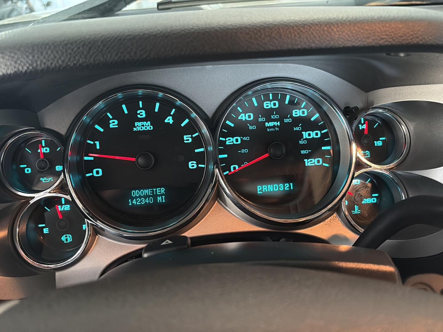 Used 2008 Chevrolet Silverado 1500 LT w/ Suspension Package, Off-Road AWD/4WD image 13