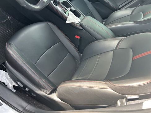 Used 2024 Nissan Sentra SR w/ SR Premium Package image 13