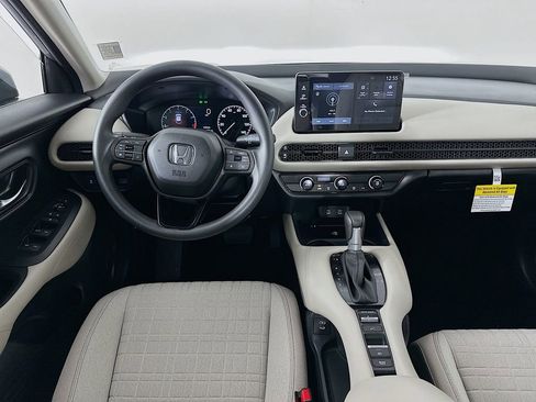 New 2026 Honda HR-V LX image 20