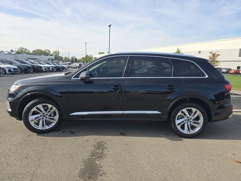 Certified 2023 Audi Q7 2.0T Premium w/ Convenience Package AWD/4WD image 4