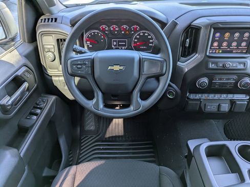 New 2026 Chevrolet Silverado 1500 Custom RWD image 17