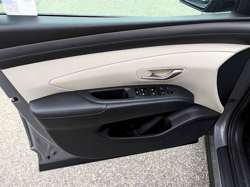 Used 2025 Hyundai Tucson SEL AWD/4WD image 48
