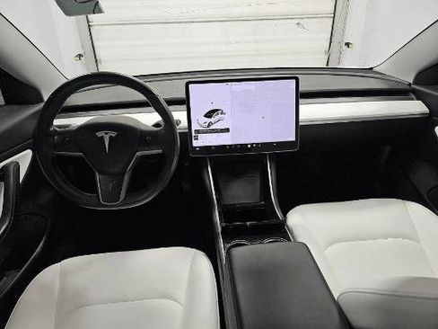 Used 2019 Tesla Model 3 Long Range image 14