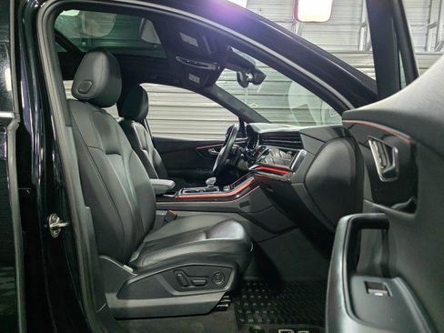 Used 2021 Audi Q7 3.0T Prestige image 14