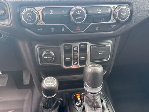 New 2026 Jeep Wrangler Unlimited Sport AWD/4WD image 15