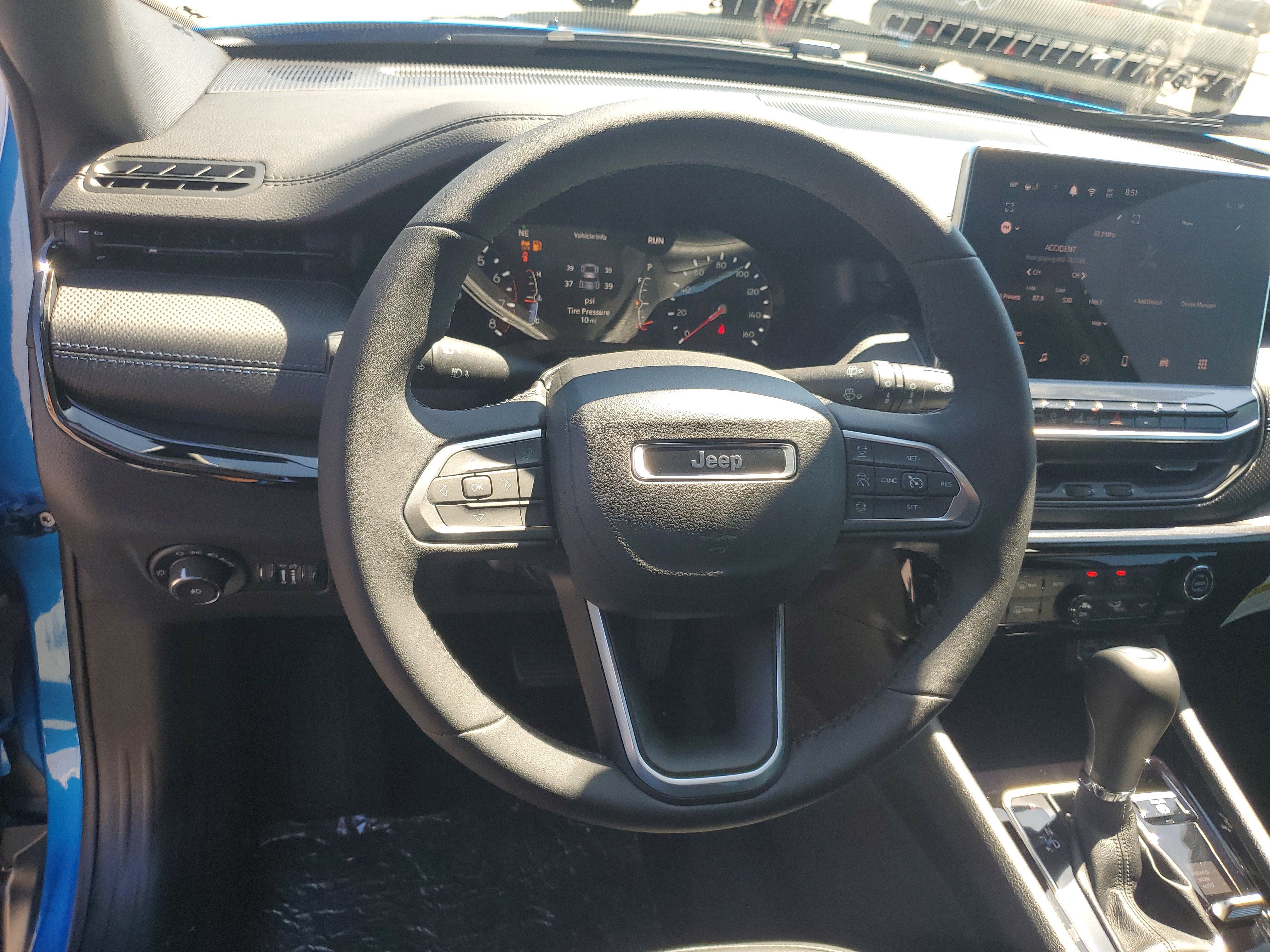 New 2026 Jeep Compass Limited AWD/4WD image 15