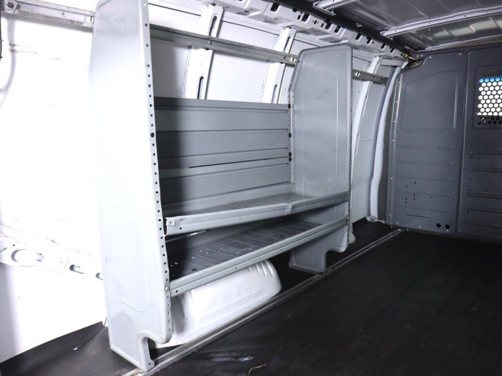 Used 2013 Chevrolet Express 1500 RWD image 24