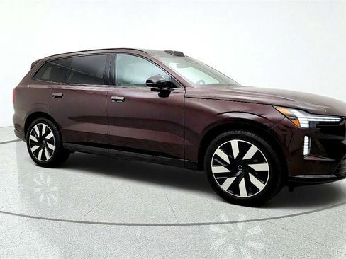 Used 2025 Volvo EX90 Plus AWD/4WD image 3
