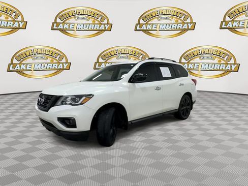 Used 2018 Nissan Pathfinder SL w/ Midnight Edition Package FWD image 7