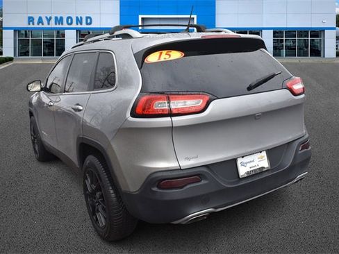 Used 2015 Jeep Cherokee Limited image 5