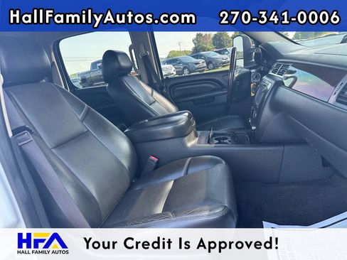 Used 2014 GMC Sierra 2500 Denali w/ Snow Plow Prep Package image 26