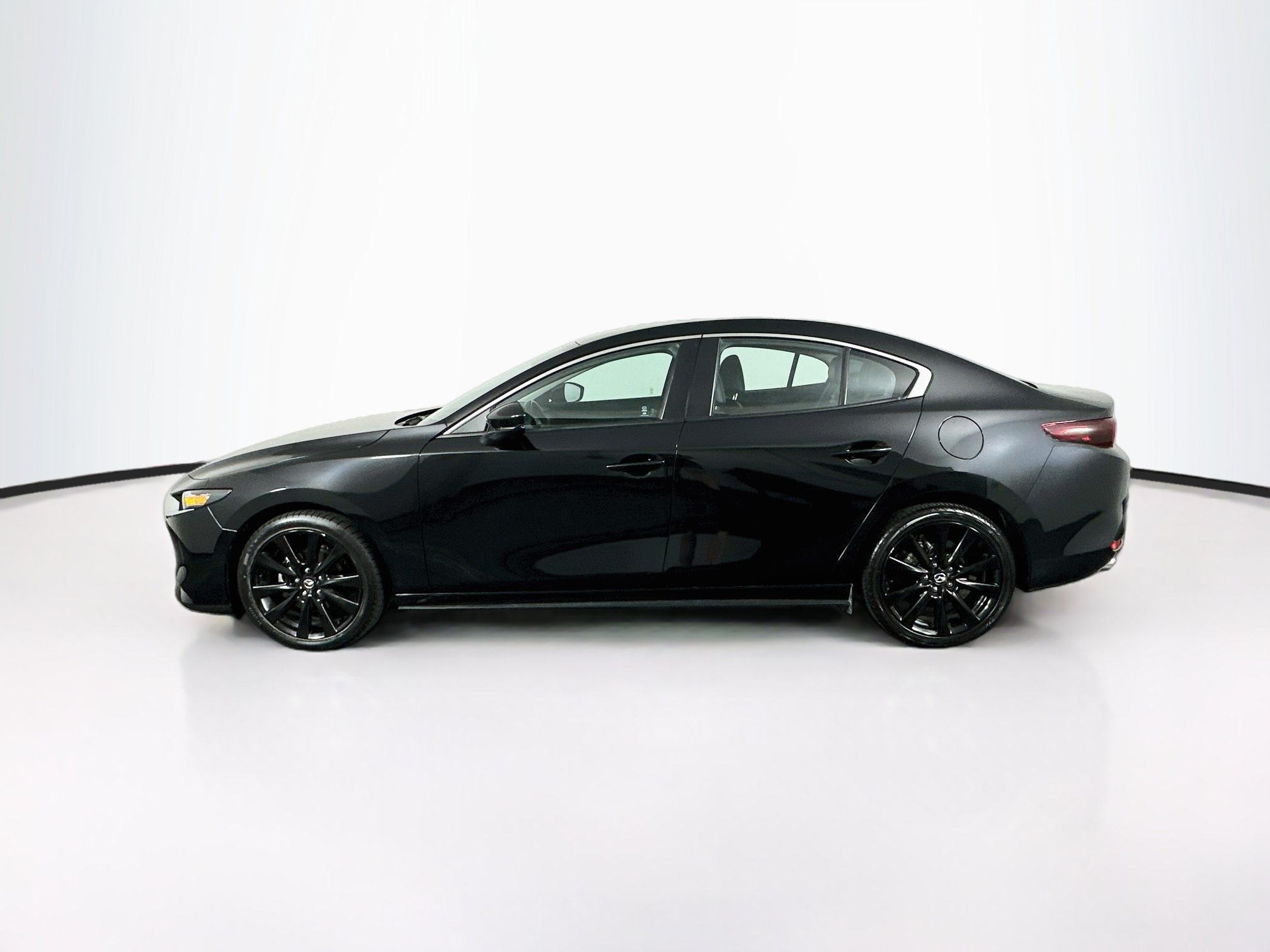 Used 2025 MAZDA MAZDA3 s FWD image 4