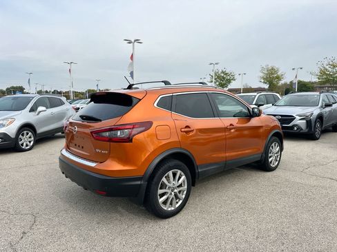 Used 2020 Nissan Rogue Sport SV w/ All-Weather Package image 13