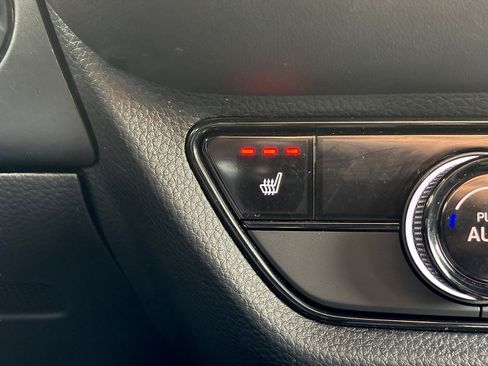 Certified 2024 Honda HR-V Sport image 23
