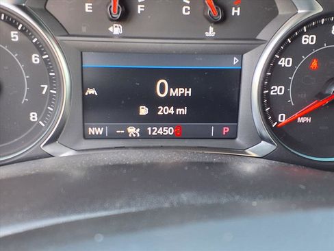 Used 2024 Chevrolet Equinox LT image 28