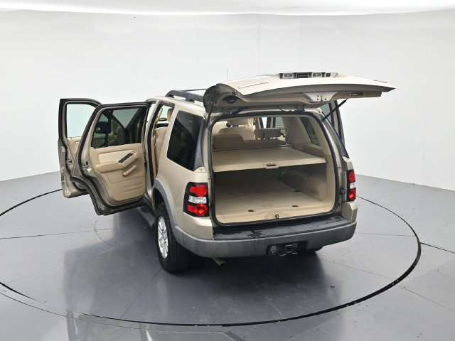 Used 2006 Ford Explorer XLT AWD/4WD image 46