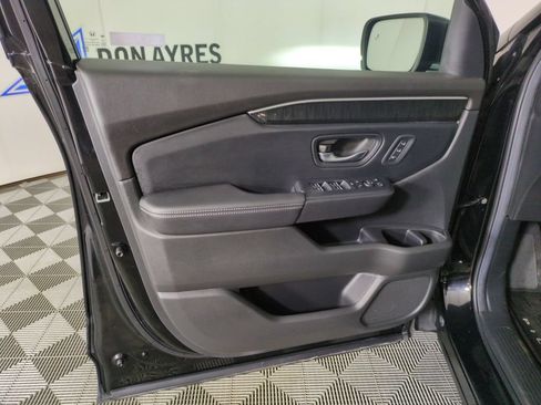 Certified 2024 Honda Pilot Elite image 14