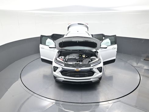 New 2026 Chevrolet TrailBlazer LT AWD/4WD image 12