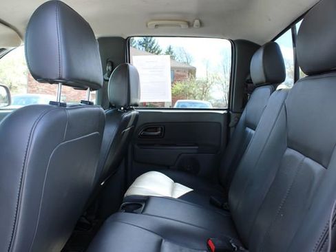 Used 2006 Isuzu i-350 LS image 28