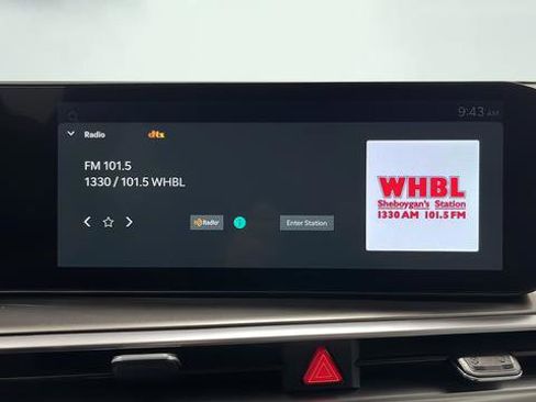 Used 2025 Kia Sorento EX image 11