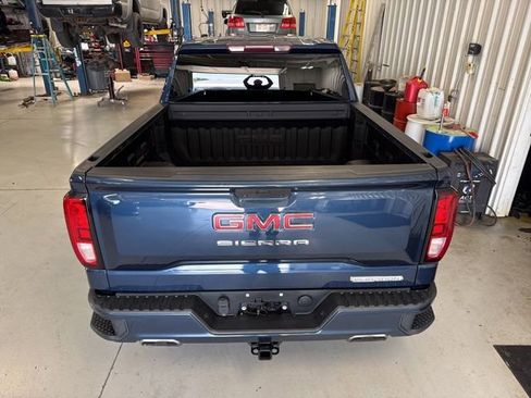 Used 2021 GMC Sierra 1500 Elevation AWD/4WD image 12