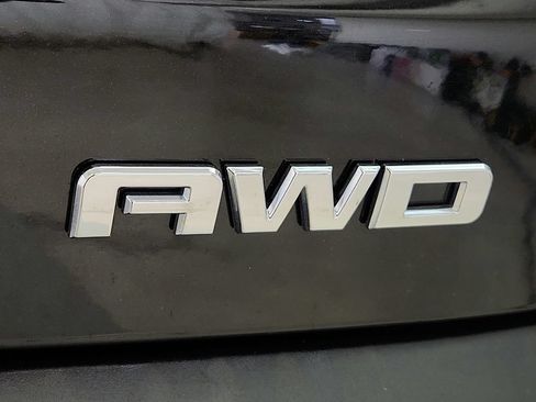 Used 2019 GMC Acadia SLT w/ GMC Pro Grade Package AWD/4WD image 36