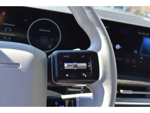 Used 2024 Hyundai Santa Fe Limited image 20