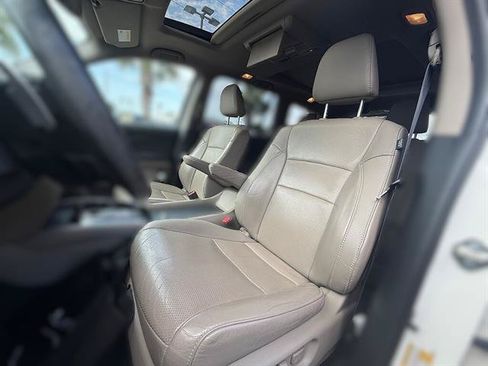 Used 2018 Honda Pilot Elite image 6
