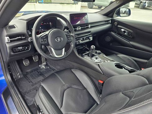 Used 2024 Toyota Supra Premium image 17