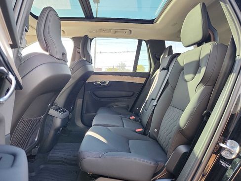 Used 2026 Volvo XC90 B6 Plus w/ Protection Package Premier AWD/4WD image 10