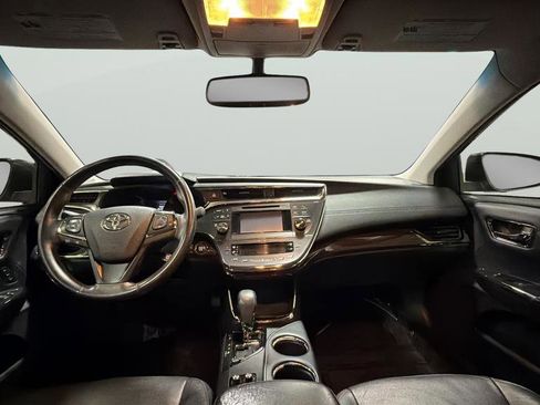 Used 2013 Toyota Avalon XLE Touring image 22