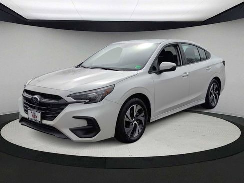 Used 2025 Subaru Legacy Premium image 4