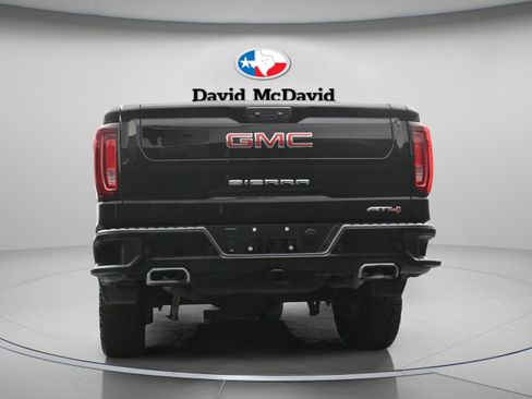 Used 2024 GMC Sierra 1500 AT4 w/ Technology Package image 17