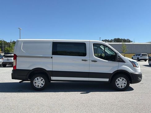 Used 2024 Ford Transit 250 Low Roof w/ Exterior Upgrade Package RWD image 8