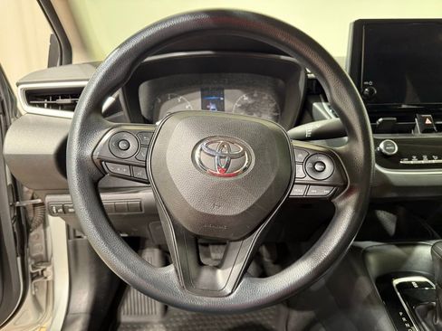 Certified 2023 Toyota Corolla LE image 20