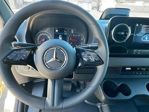 New 2026 Mercedes-Benz Sprinter 2500 image 11