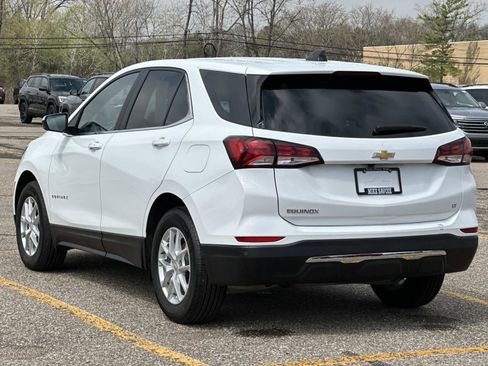 Certified 2023 Chevrolet Equinox LT image 3
